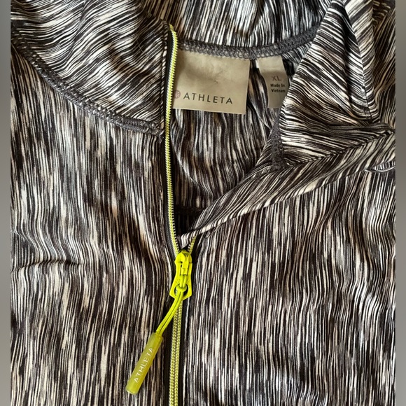 Athleta half zip heather grey pullover - Picture 8 of 8